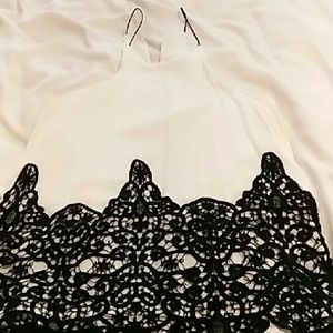 Sleeveless top spaghetti string